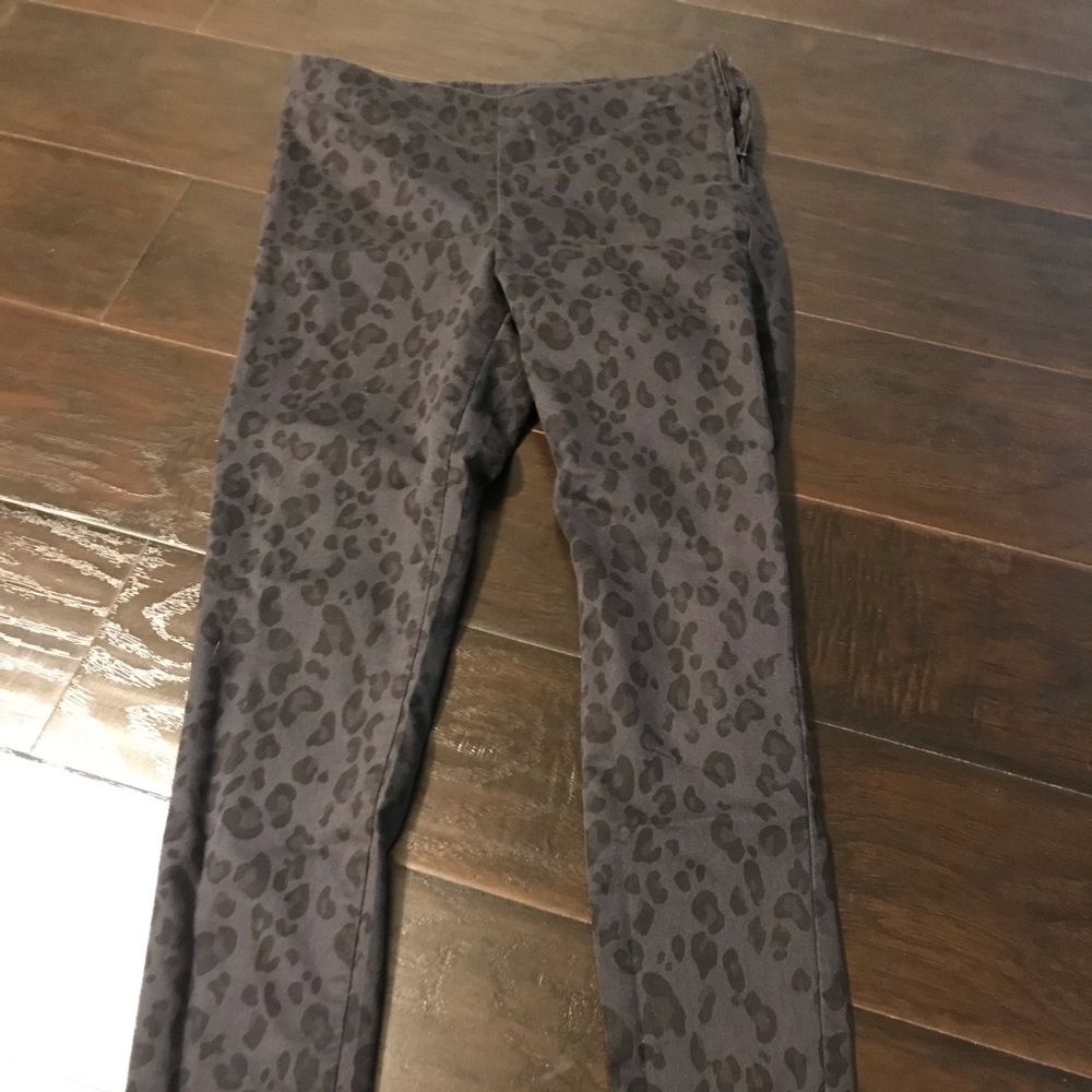 H&M leopard pants
